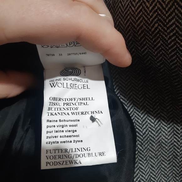 Womens Blazer - Picture 4 of 8